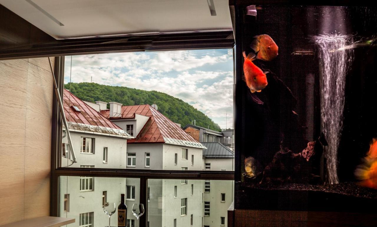 Contemporary Apartment With Fireplace & Terrace Banská Bystrica Exterior foto